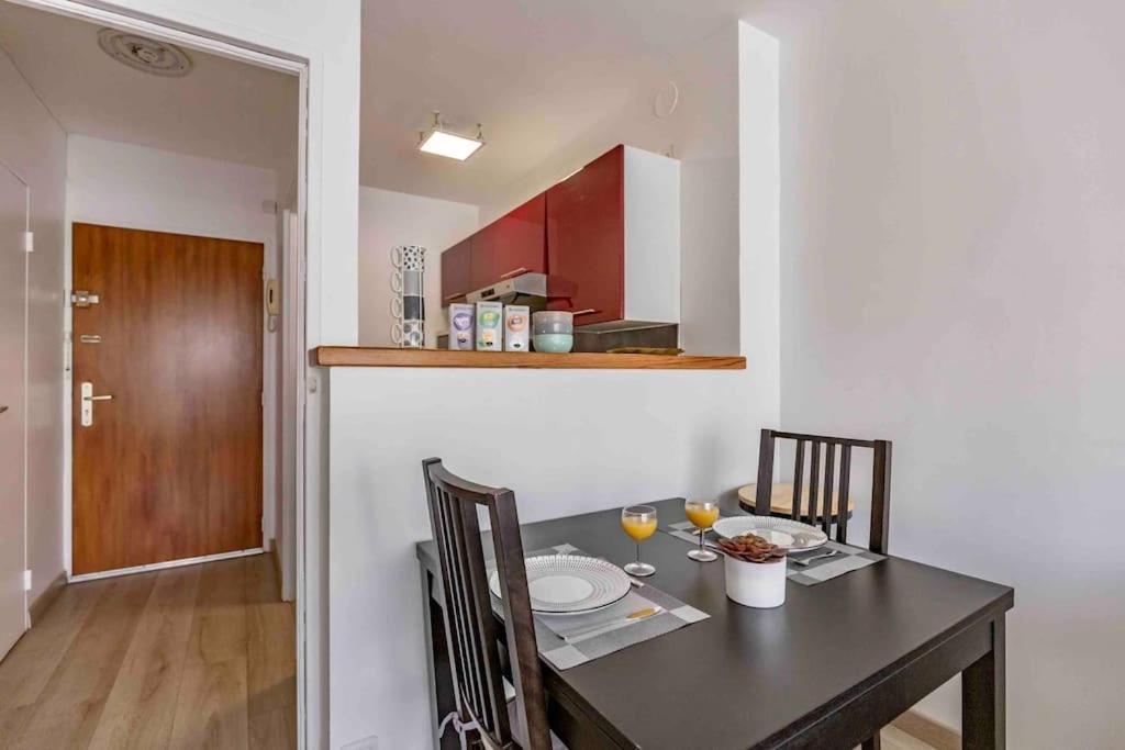 Appartement Avec Parking Et Terrasse Metro 7 Et Paris Villejuif Dış mekan fotoğraf